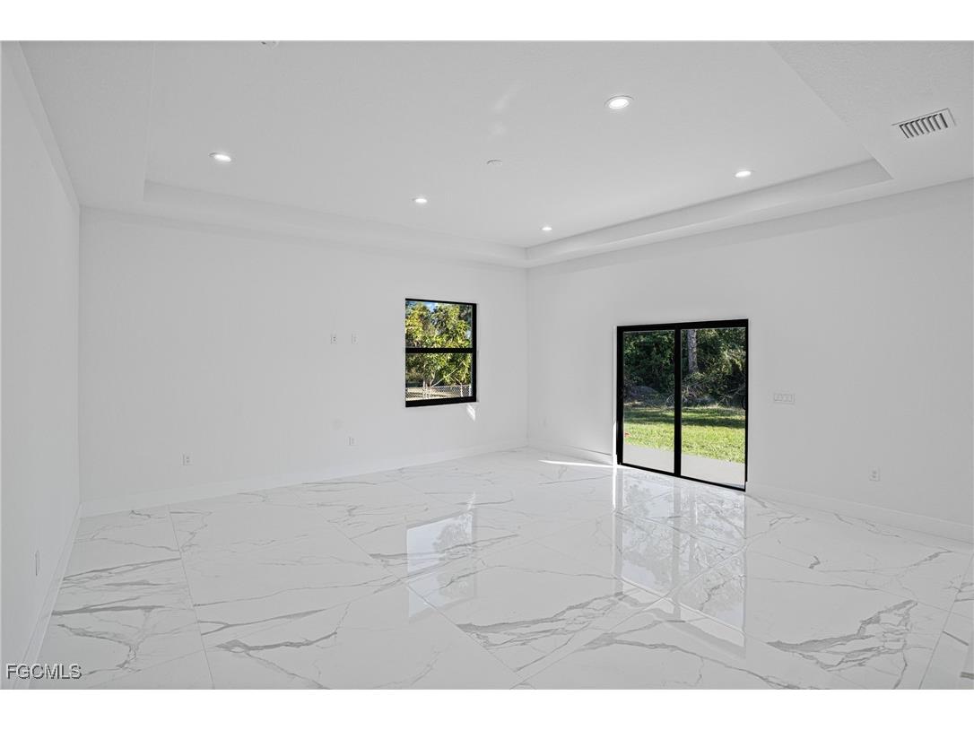 5008 N Obispo Circle Labelle FL 33935 2025023625 image15