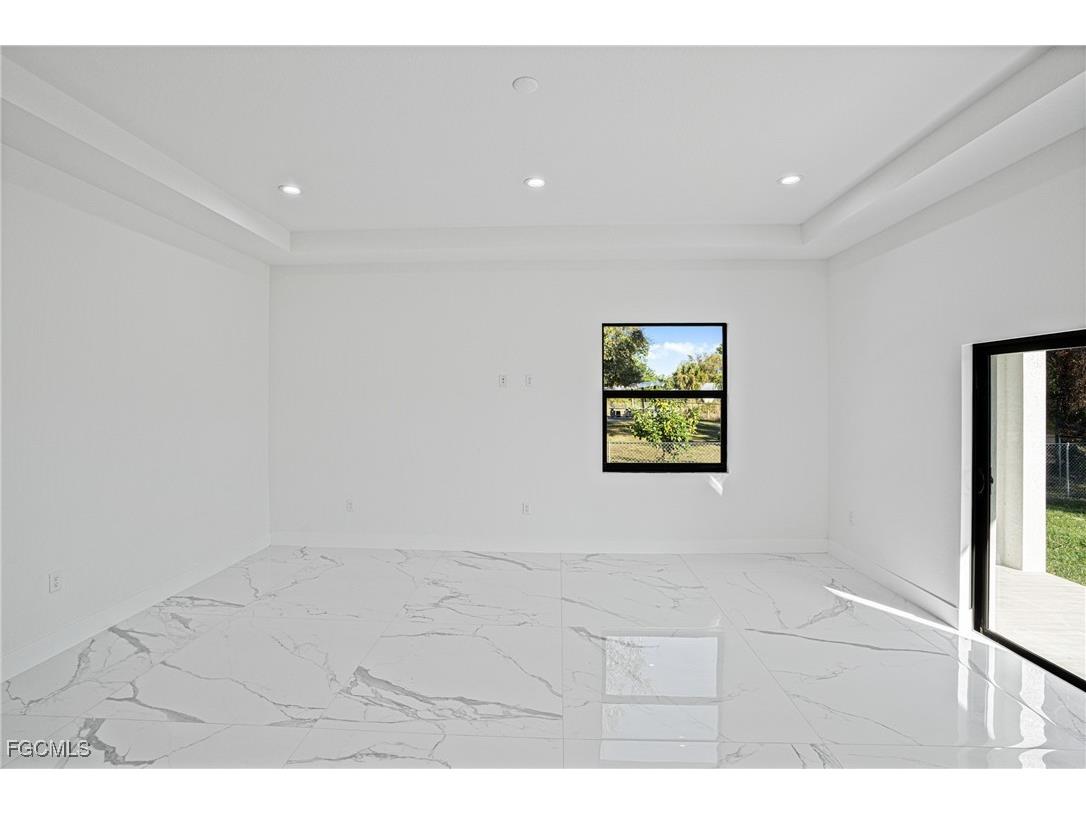 5008 N Obispo Circle Labelle FL 33935 2025023625 image18