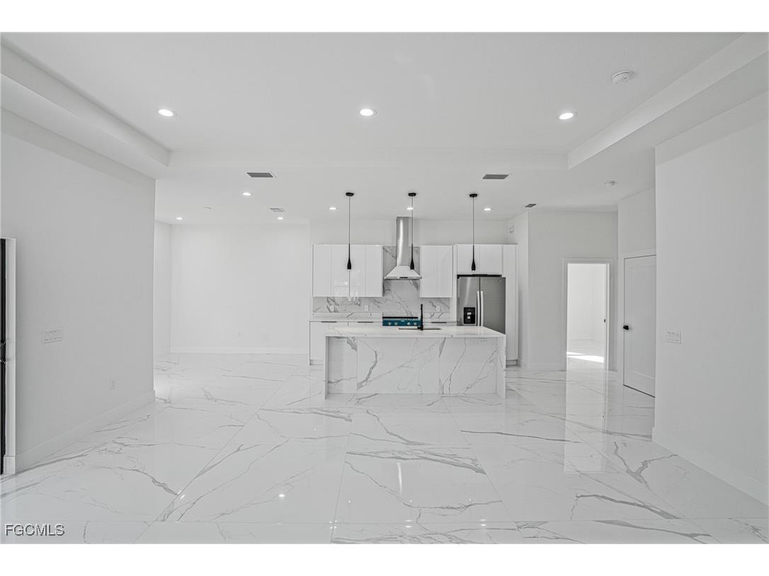 5008 N Obispo Circle Labelle FL 33935 2025023625 image19