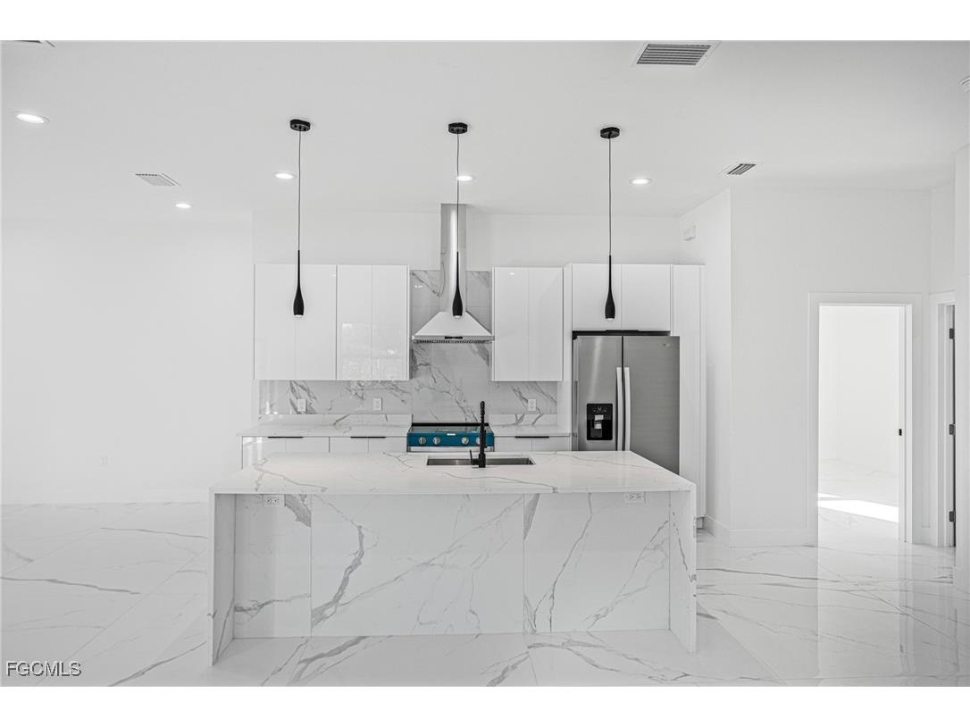 5008 N Obispo Circle Labelle FL 33935 2025023625 image20