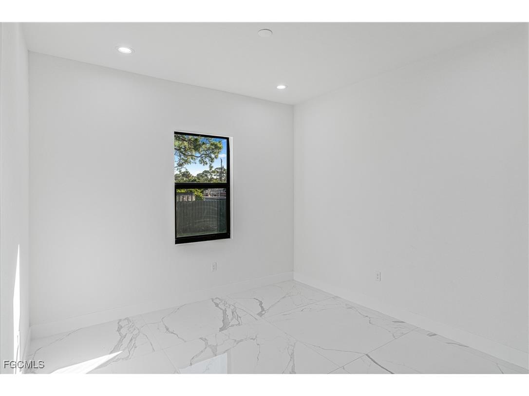 5008 N Obispo Circle Labelle FL 33935 2025023625 image26