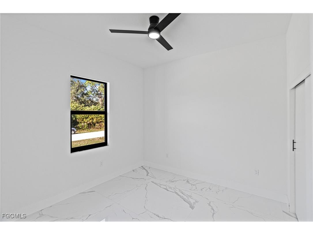 5008 N Obispo Circle Labelle FL 33935 2025023625 image27