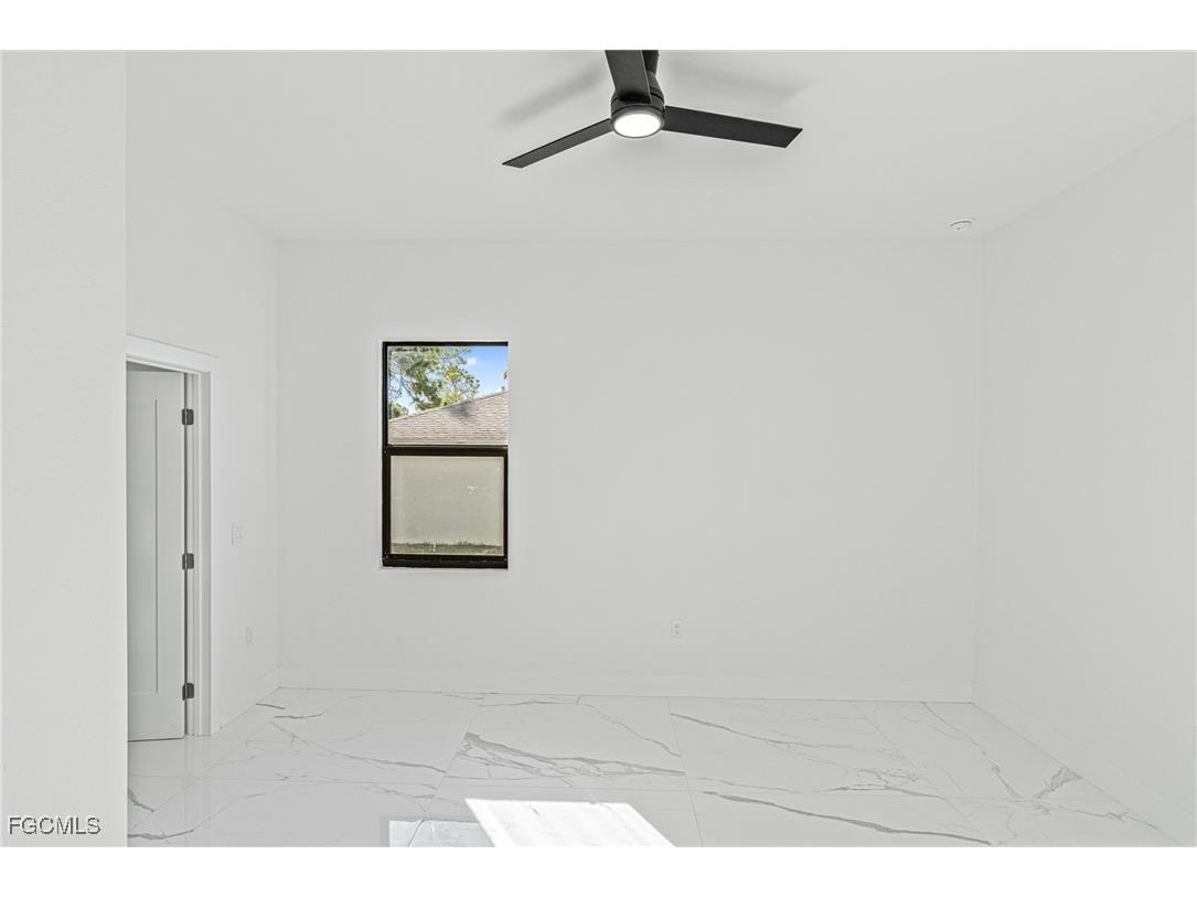 5008 N Obispo Circle Labelle FL 33935 2025023625 image33