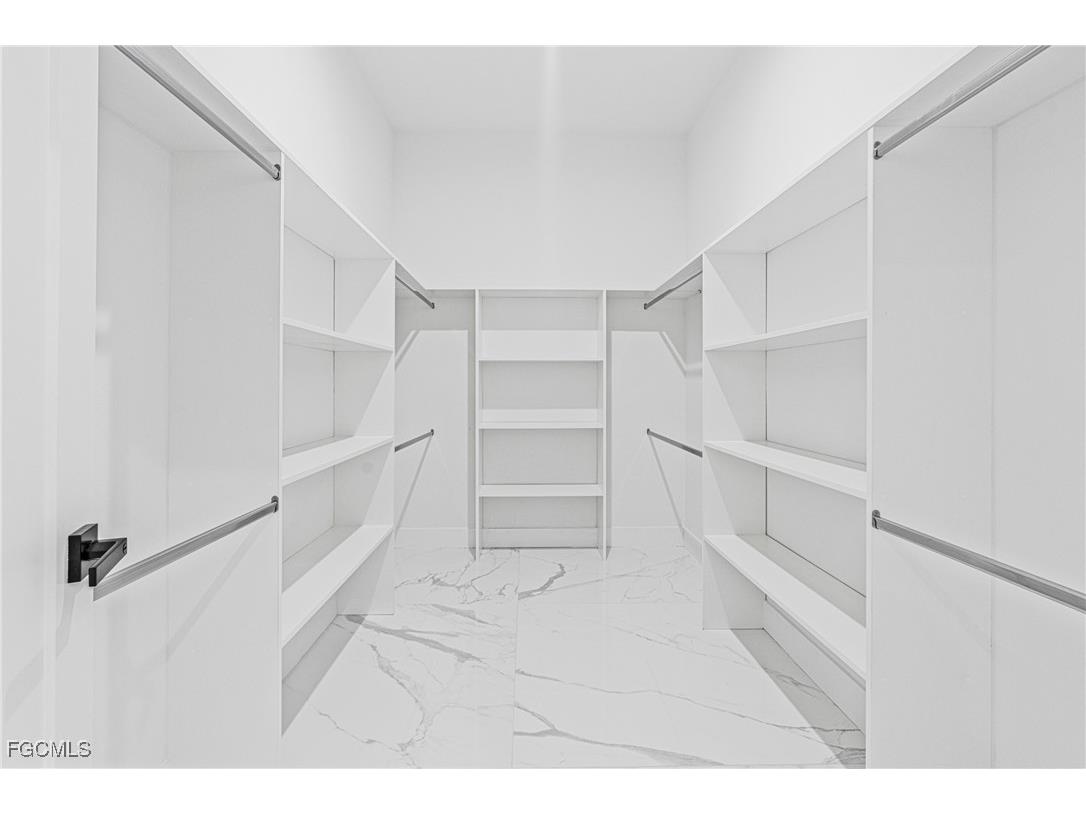 5008 N Obispo Circle Labelle FL 33935 2025023625 image36