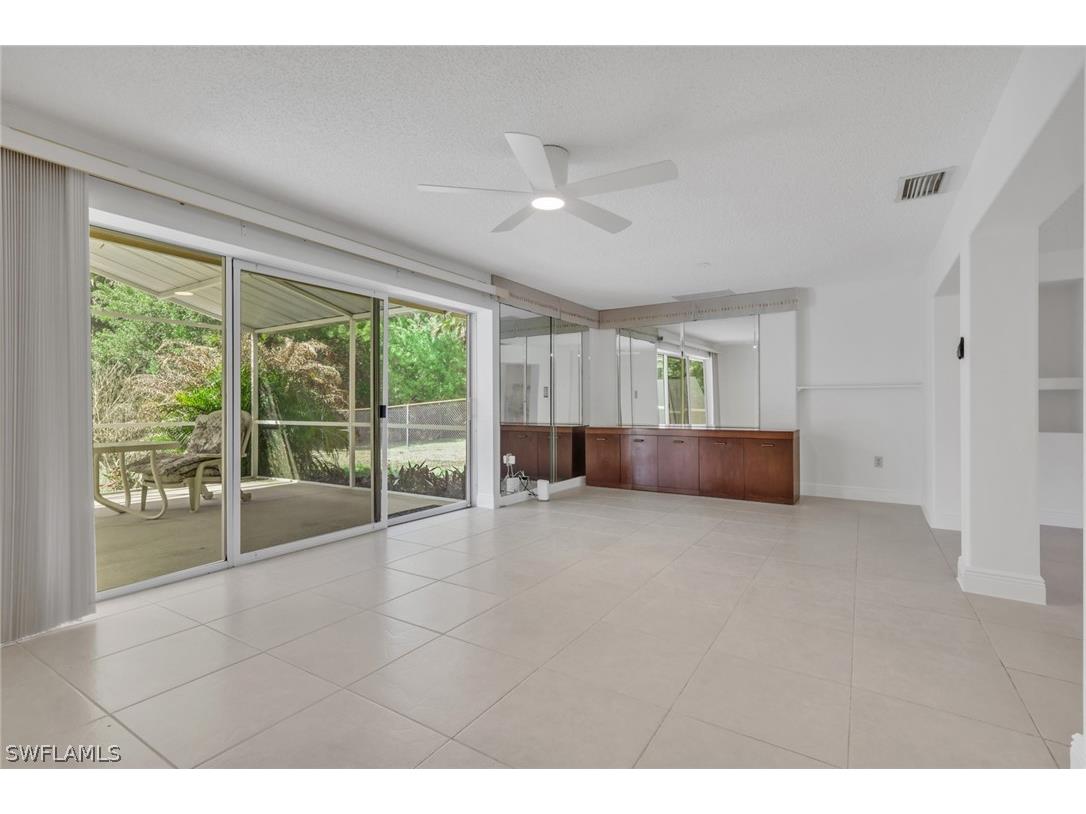 501 11th Street NW Naples FL 34120 226011279 image5