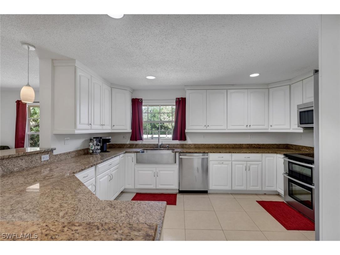 501 11th Street NW Naples FL 34120 226011279 image6