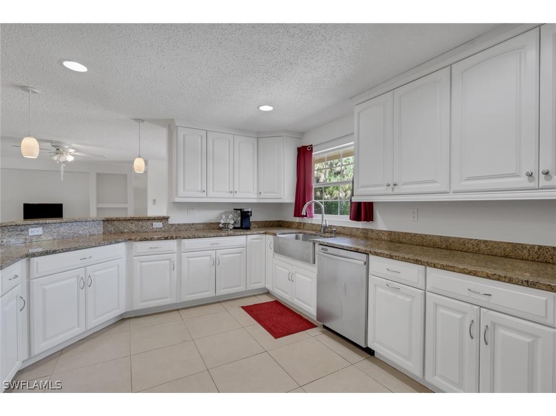 501 11th Street NW Naples FL 34120 226011279 image8