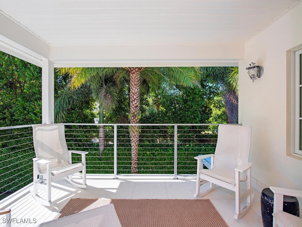 501 2nd Avenue N Naples FL 34102 225080178 image27