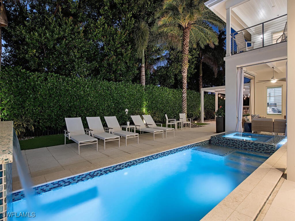 501 2nd Avenue N Naples FL 34102 225080178 image32