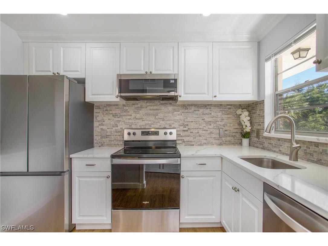 501 Forest Lakes Boulevard #1-303 Naples FL 34105 223016097 image1