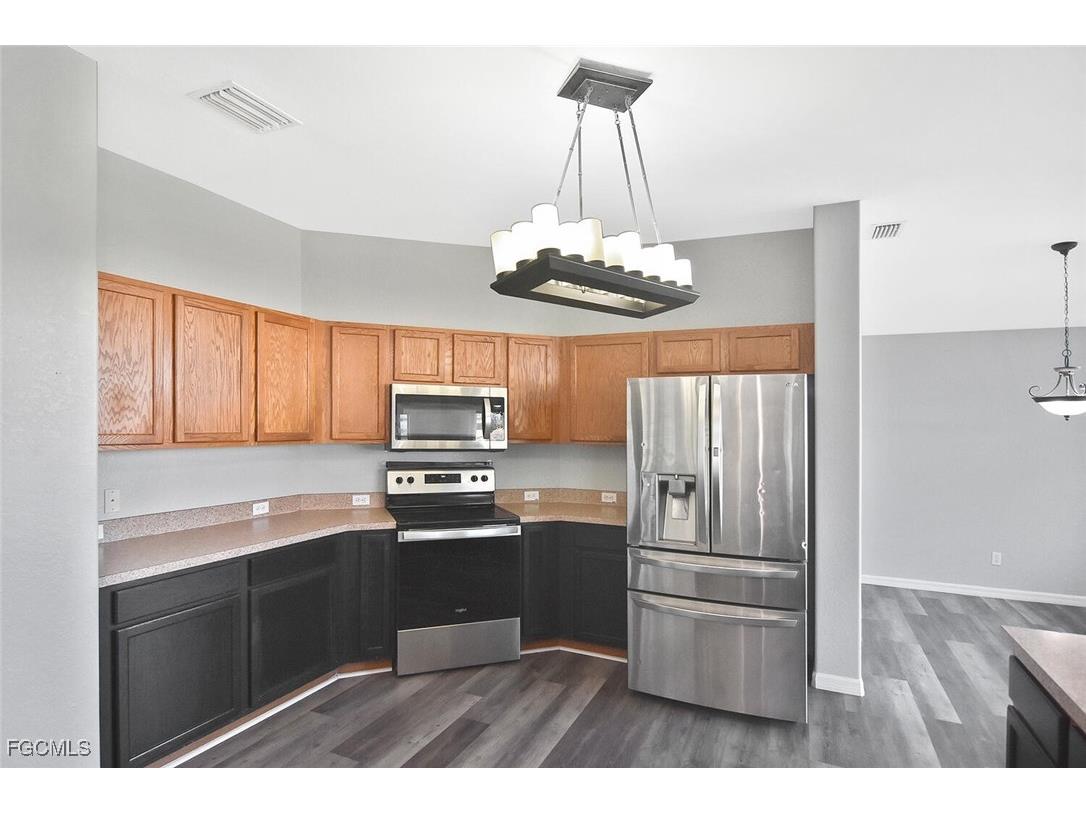 501 NW 6th Terrace Cape Coral FL 33993 2025024110 image12