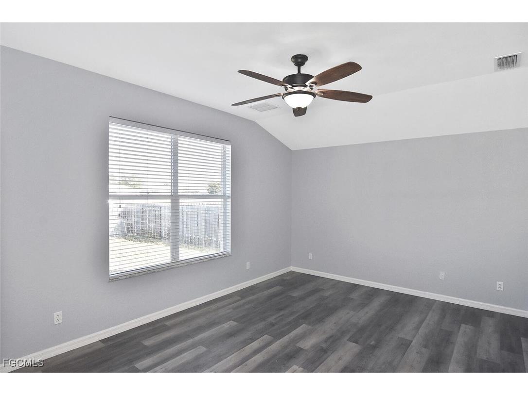 501 NW 6th Terrace Cape Coral FL 33993 2025024110 image29