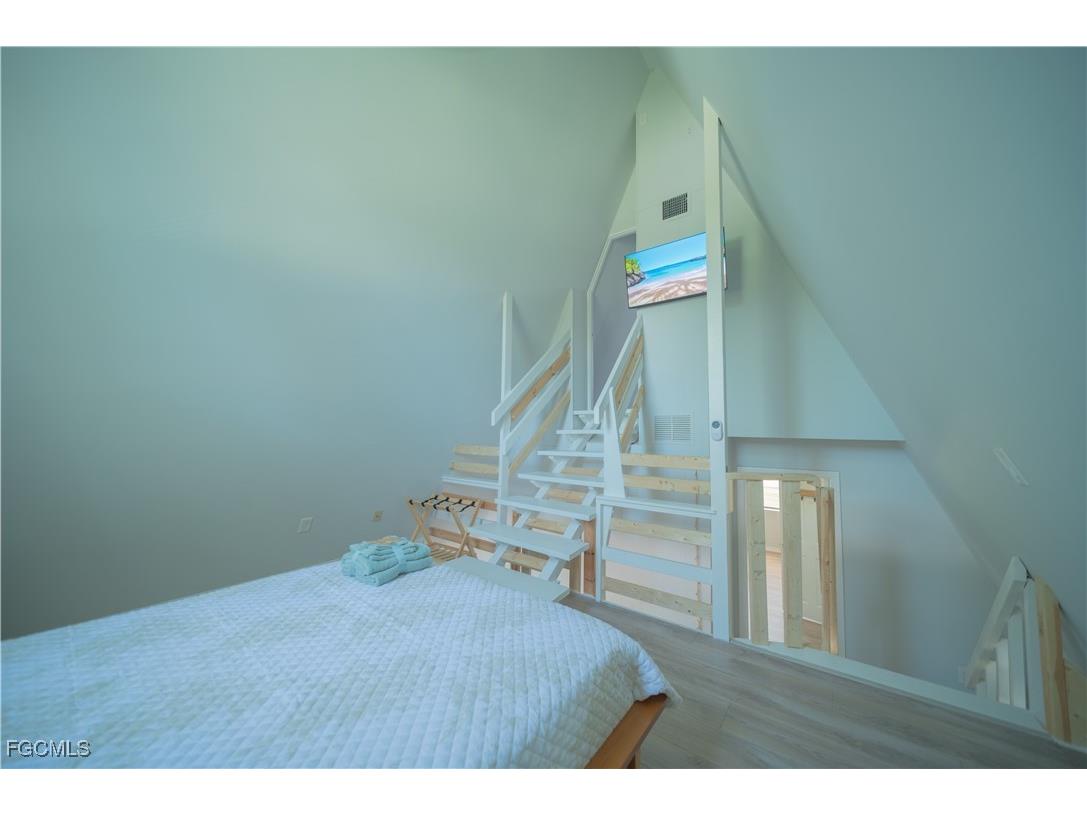 501 Pameto Road Nokomis FL 34275 2025007119 image32