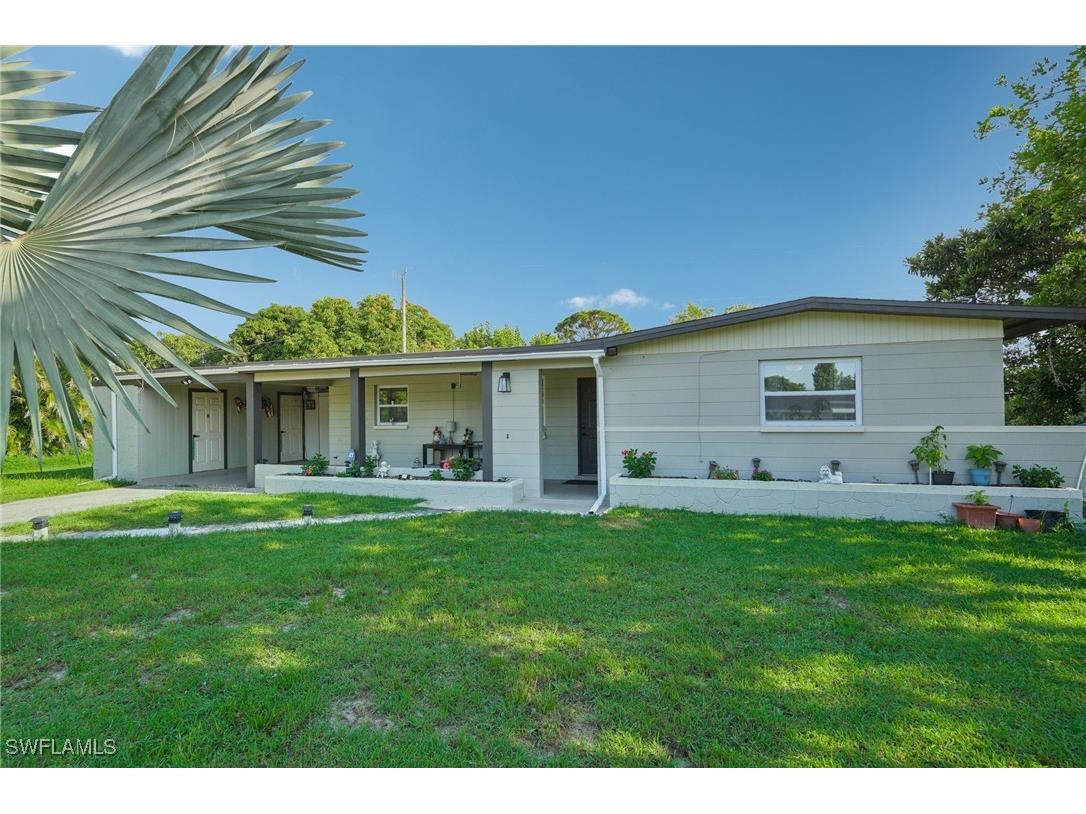 501 W Penn Road W Lehigh Acres FL 33936 224066161 image1