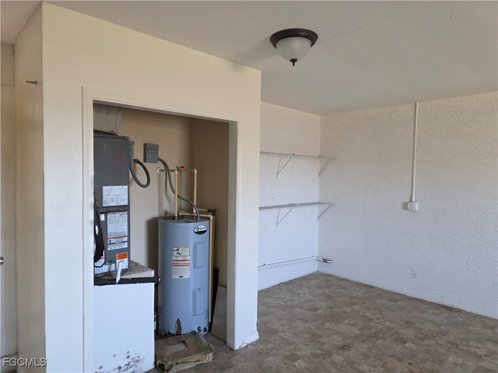 5010 Dolphin Court Labelle FL 33935 2025023493 image21