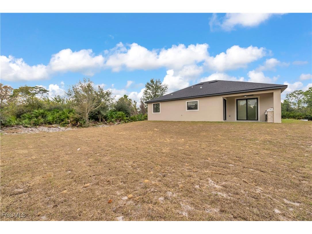 5010 SE Tradewinds Circle Labelle FL 33935 2026004263 image24