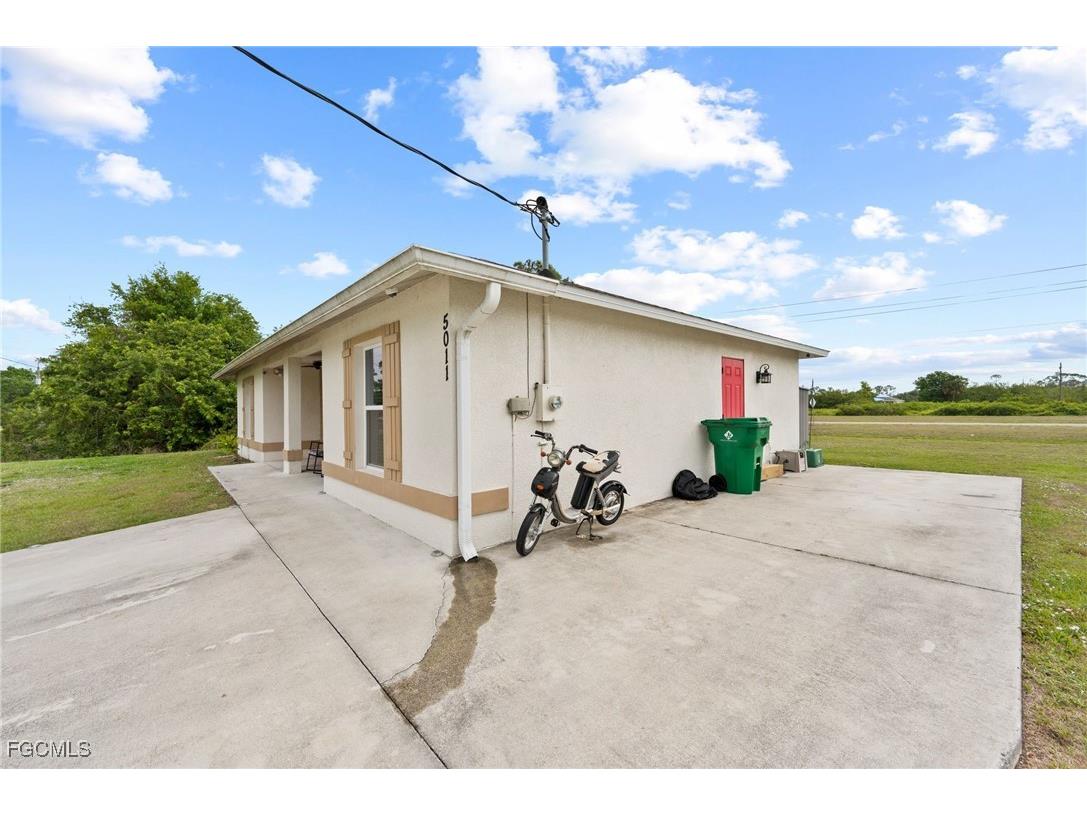 5011 Dania Circle Labelle FL 33935 2026004392 image17