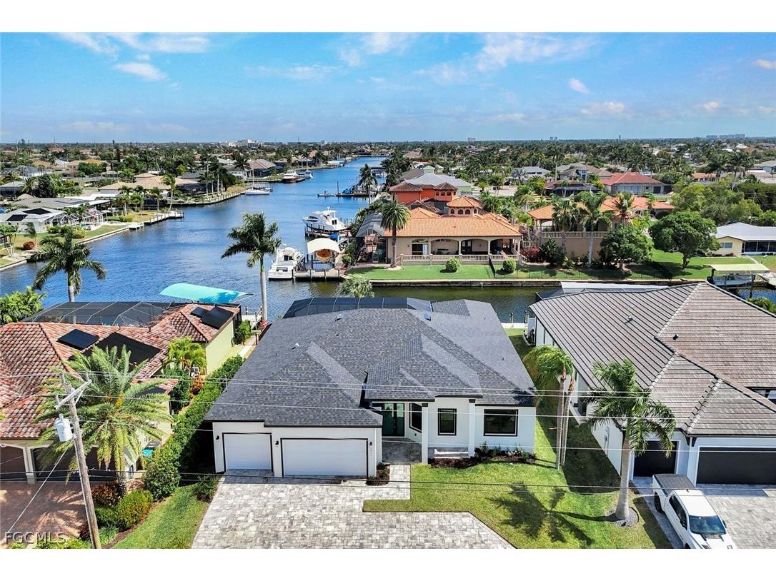 5011 Pelican Boulevard Cape Coral FL 33914 2026010514 image2