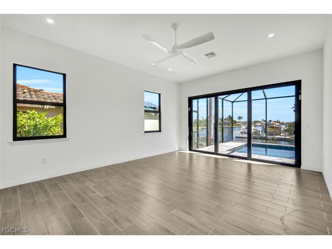 5011 Pelican Boulevard Cape Coral FL 33914 2026010514 image20