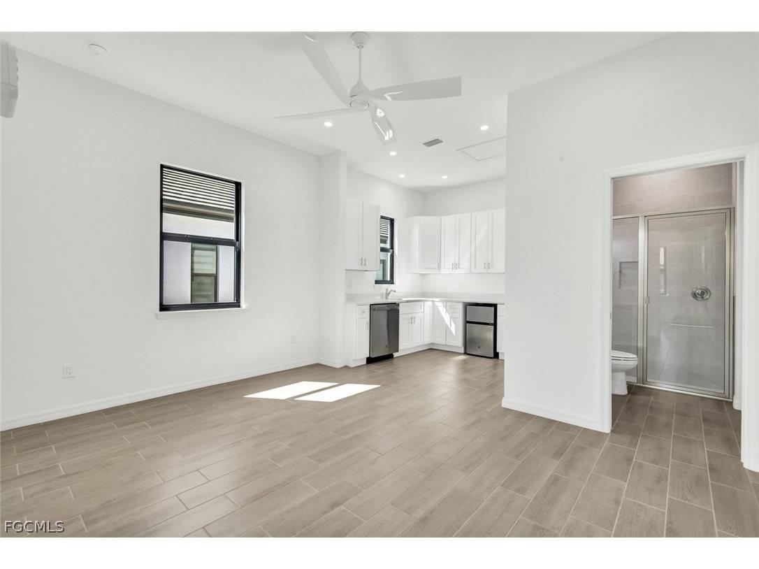 5011 Pelican Boulevard Cape Coral FL 33914 2026010514 image33