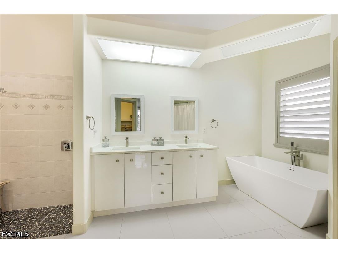5011 SW 5th Place Cape Coral FL 33914 2026017123 image20