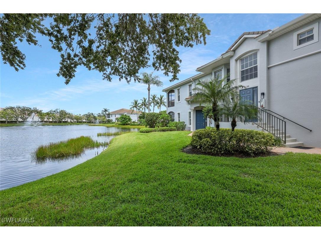 5012 Maxwell Circle #101 Naples FL 34105 225071793 image5