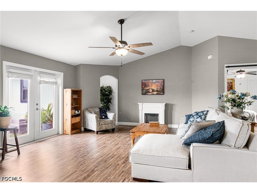 5013 Dania Circle Labelle FL 33935 2026024889 image21