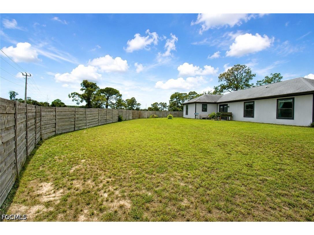 5013 Dania Circle Labelle FL 33935 2026024889 image45