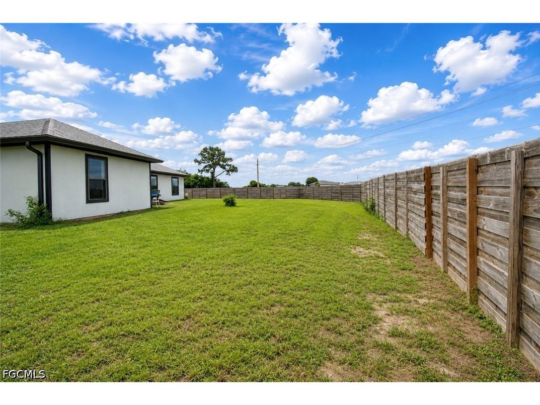 5013 Dania Circle Labelle FL 33935 2026024889 image47