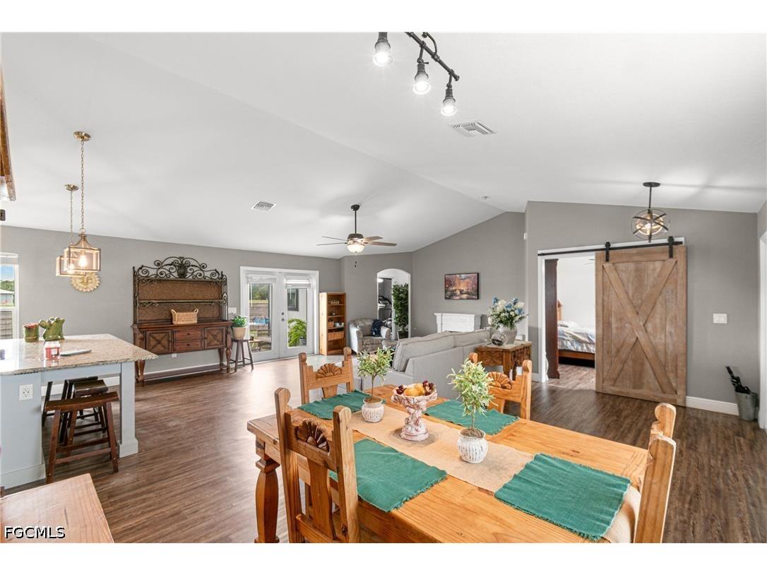 5013 Dania Circle Labelle FL 33935 2026024889 image6