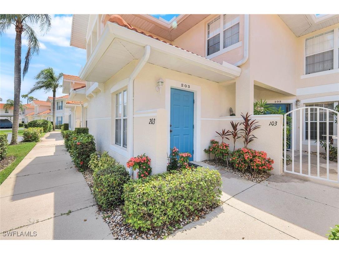 5015 Cedar Springs Drive #103 Naples FL 34110 225068695 image1