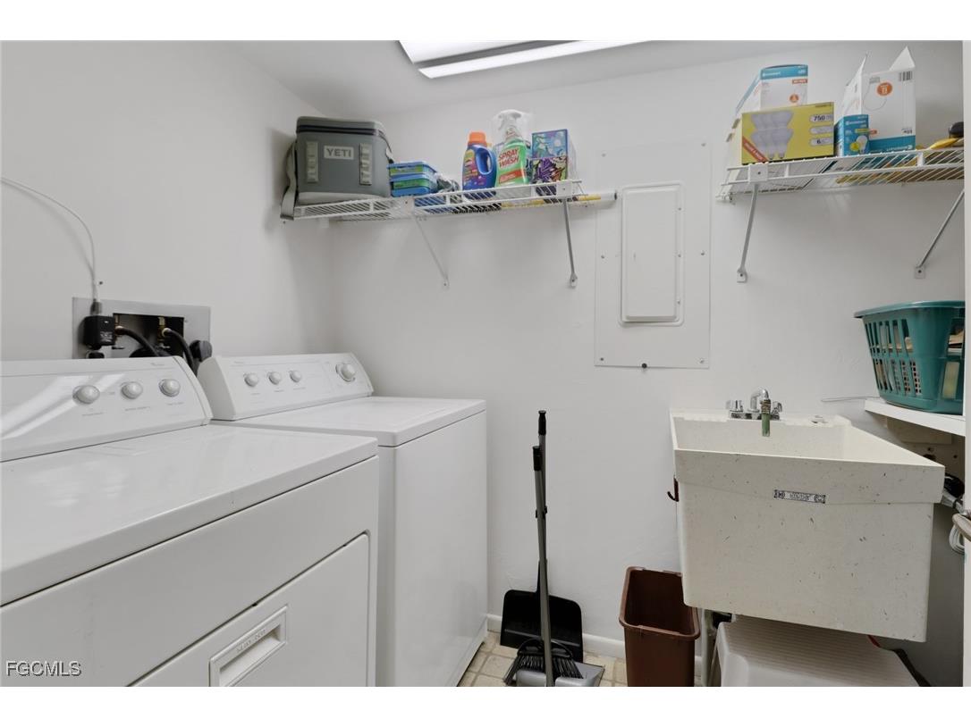 5015 Harbortown Lane #104 Fort Myers FL 33919 2025004208 image15