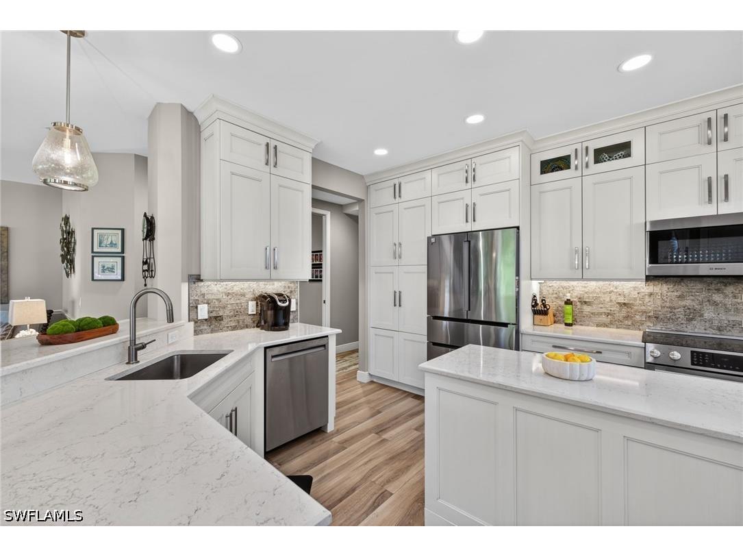 5015 Marina Cove Drive #101 Naples FL 34112 226018476 image8