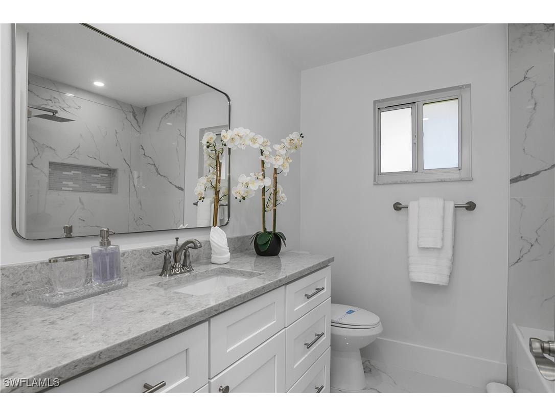 5015 Skyline Boulevard Cape Coral FL 33914 225075591 image17