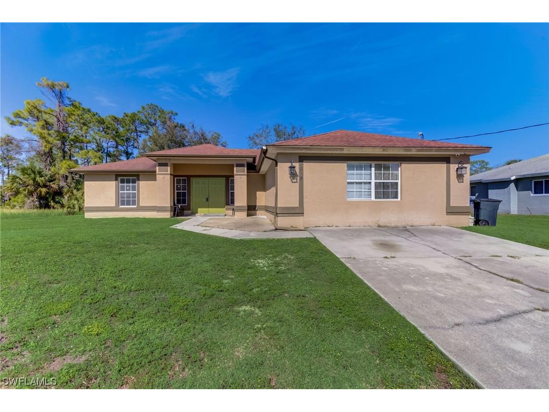 5018 S Rosebud Circle Labelle FL 33935 223086867 image1