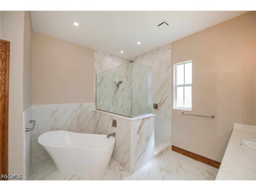 5019 Bal Harbor Boulevard Punta Gorda FL 33950 2026017260 image31
