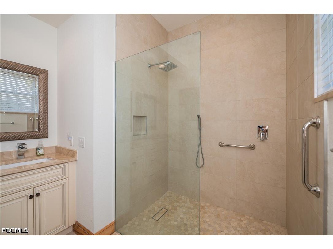 5019 Bal Harbor Boulevard Punta Gorda FL 33950 2026017260 image34