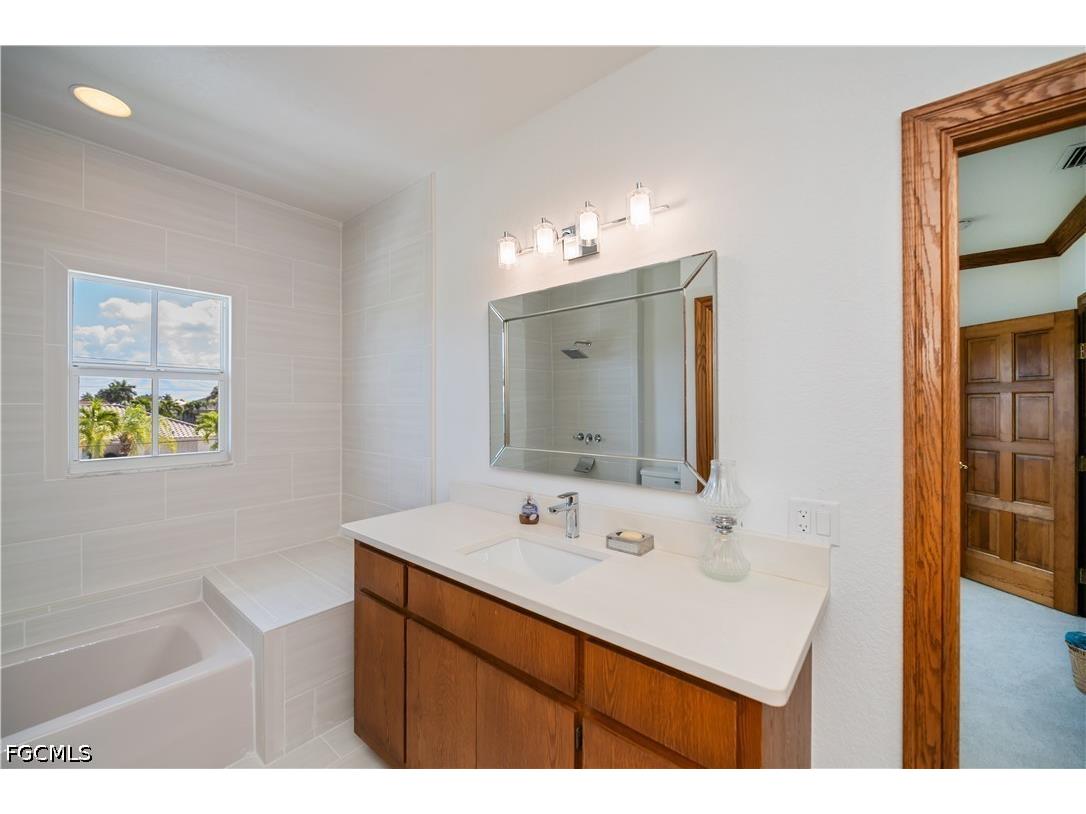 5019 Bal Harbor Boulevard Punta Gorda FL 33950 2026017260 image36