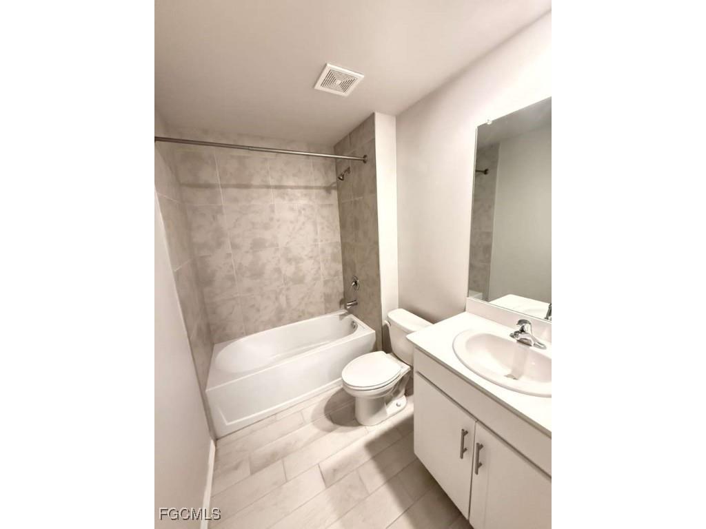 5019 Moon Lane Labelle FL 33935 2025016936 image12