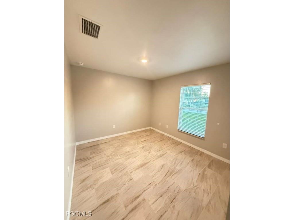 5019 Moon Lane Labelle FL 33935 2025016936 image13