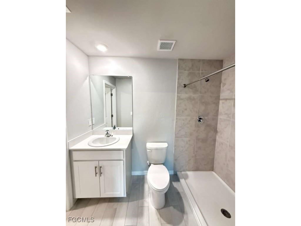 5019 Moon Lane Labelle FL 33935 2025016936 image16