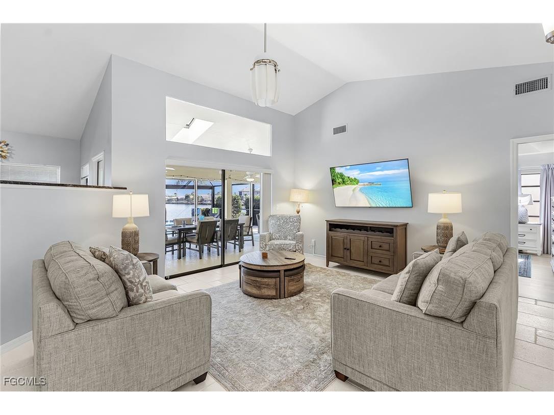 5019 Skyline Boulevard Cape Coral FL 33914 2026005005 image5