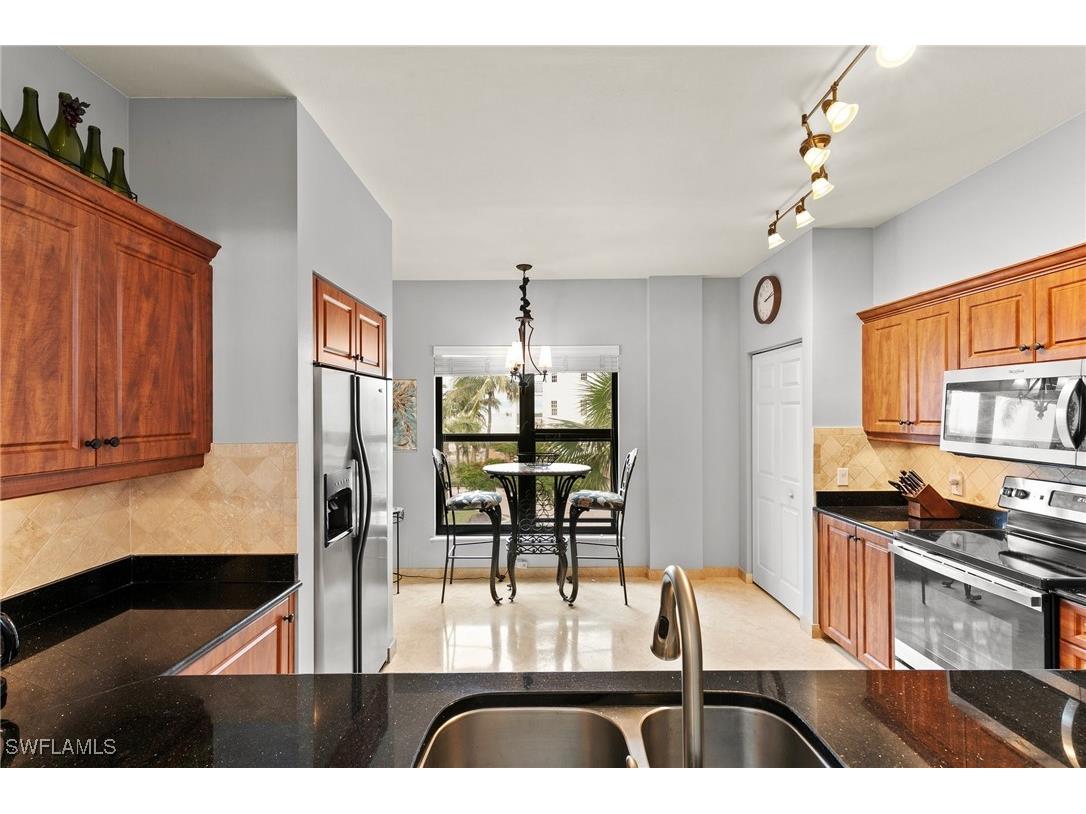 502 La Peninsula Boulevard #502 Naples FL 34113 225010046 image12