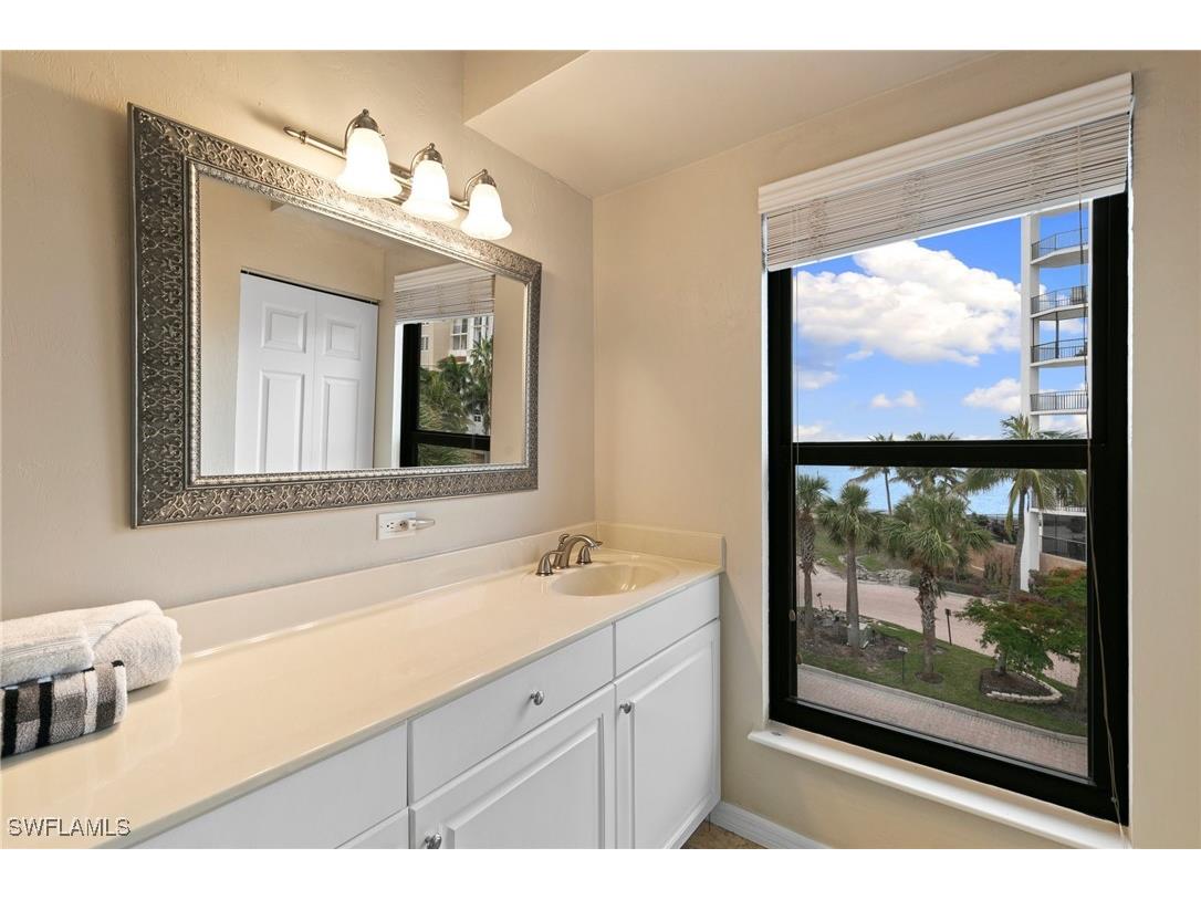 502 La Peninsula Boulevard #502 Naples FL 34113 225010046 image33
