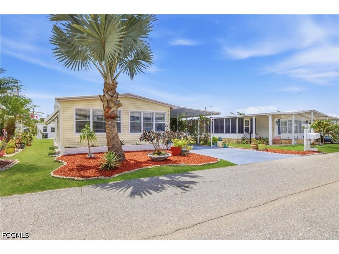 502 Pine Tree Court North Fort Myers FL 33917 2026015777 image3
