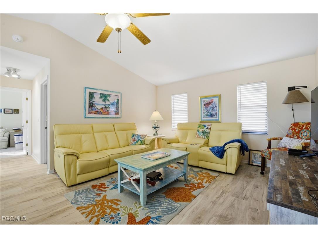 502 SW 7th Terrace Cape Coral FL 33991 2025016463 image14