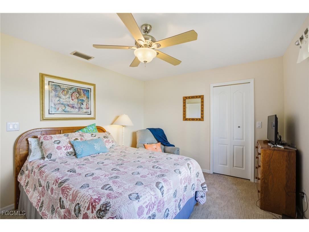 502 SW 7th Terrace Cape Coral FL 33991 2025016463 image18