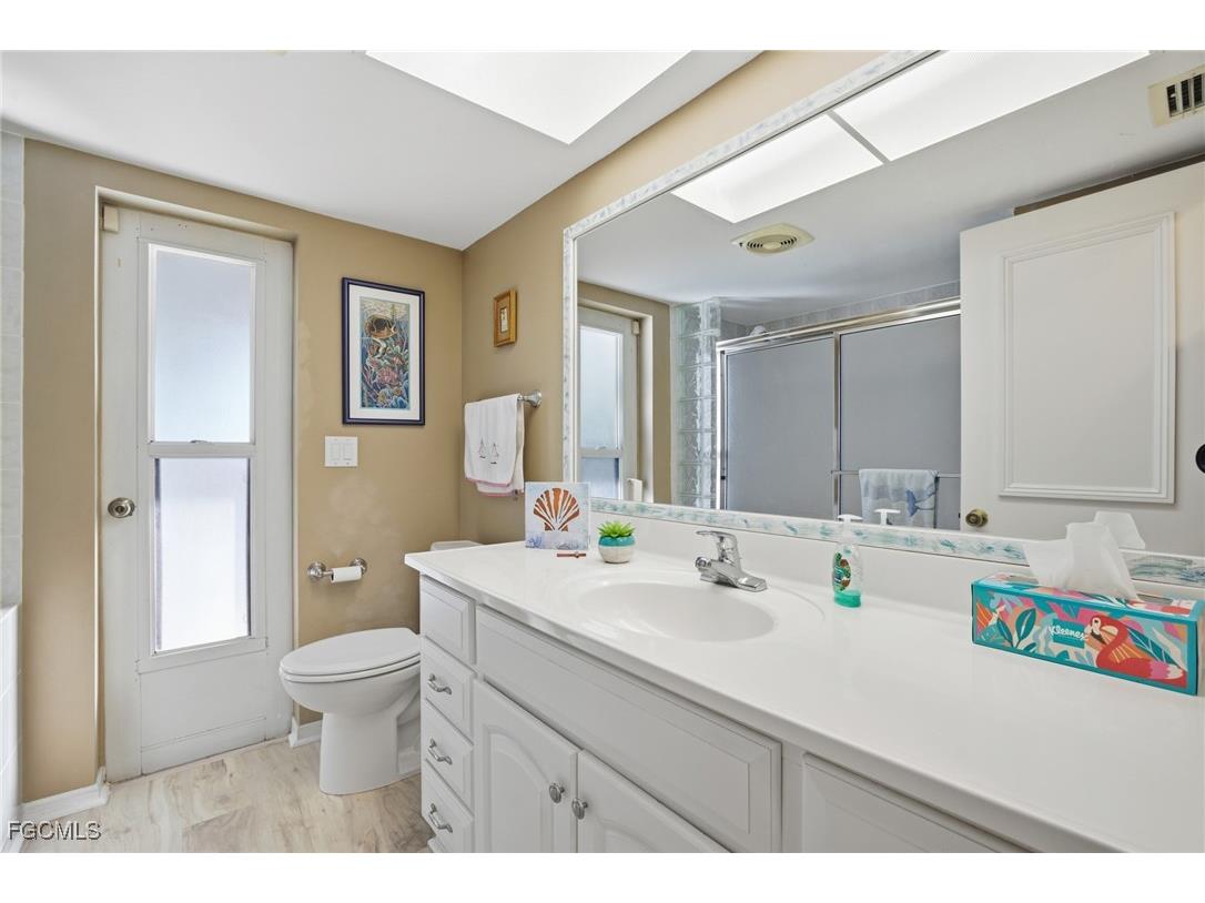 502 SW 7th Terrace Cape Coral FL 33991 2025016463 image20