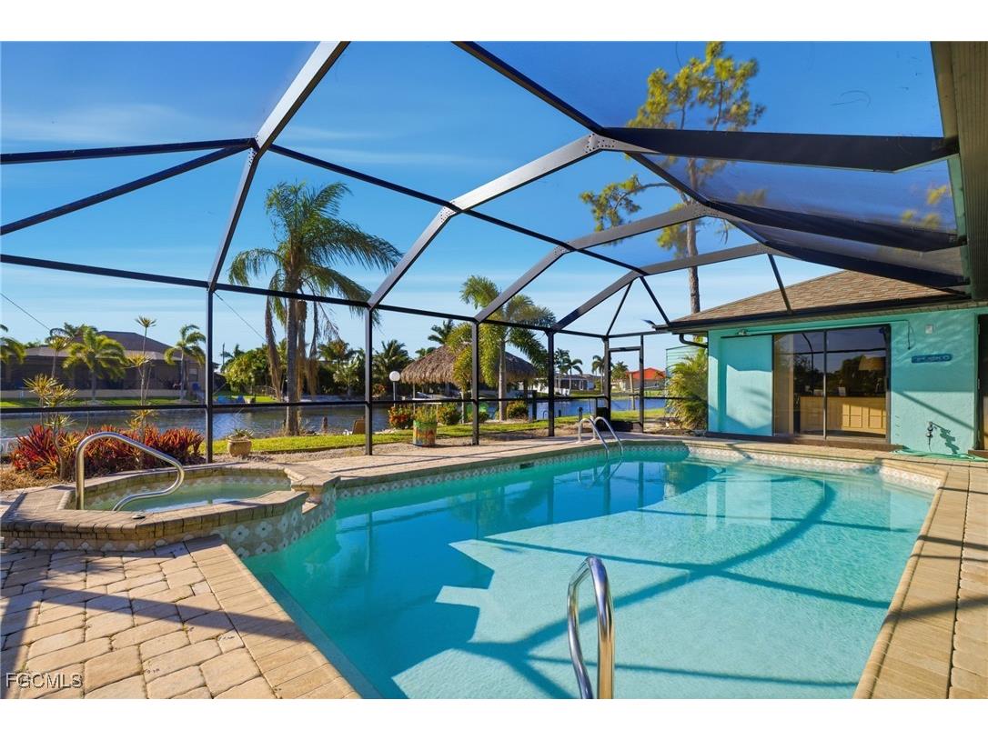 502 SW 7th Terrace Cape Coral FL 33991 2025016463 image38