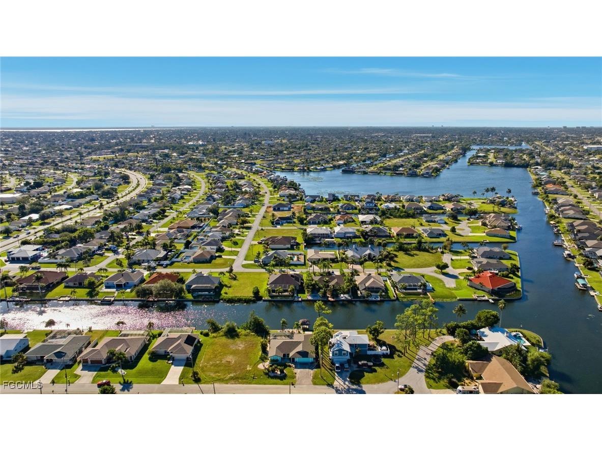 502 SW 7th Terrace Cape Coral FL 33991 2025016463 image49